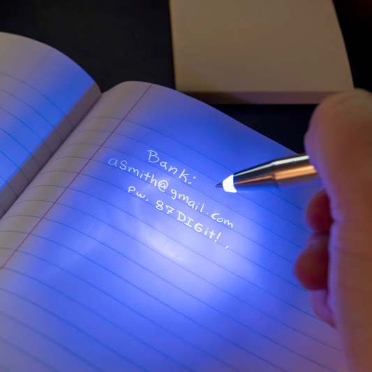V- LIGHT PEN WITH INVISIBLE INK